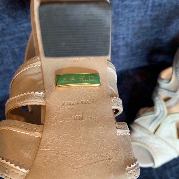 L.A.M.B. GREY + WHITE HEELS - Picture 7 of 7